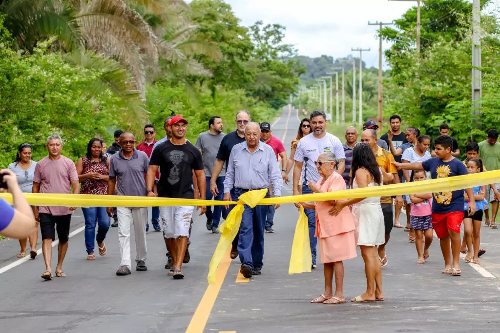 Teresina: Prefeitura de Teresina inaugura pavimentação asfáltica da TER 335 no Povoado Amparo